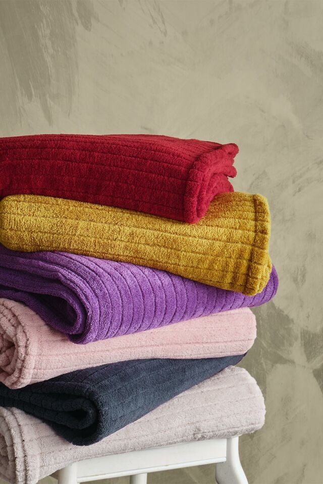 Comfy | Çizgili Wellsoft Tek Kişilik Battaniye