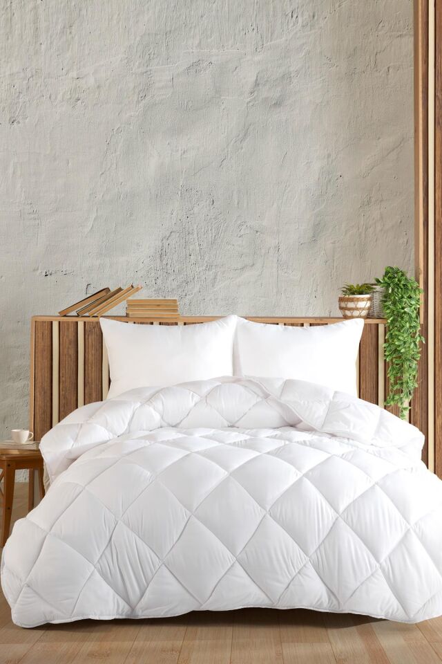 Comfort Line Çift Kişilik Silikon Yorgan +2 Yastık Hediyeli