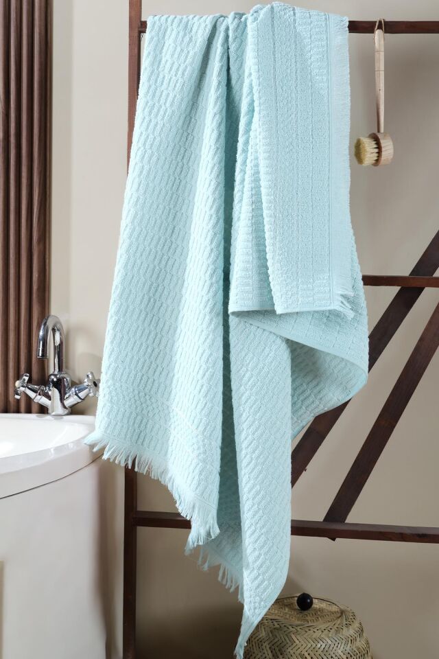 Daphne Banyo Havlusu 90x150 Cm %100 Pamuk Battal Boy